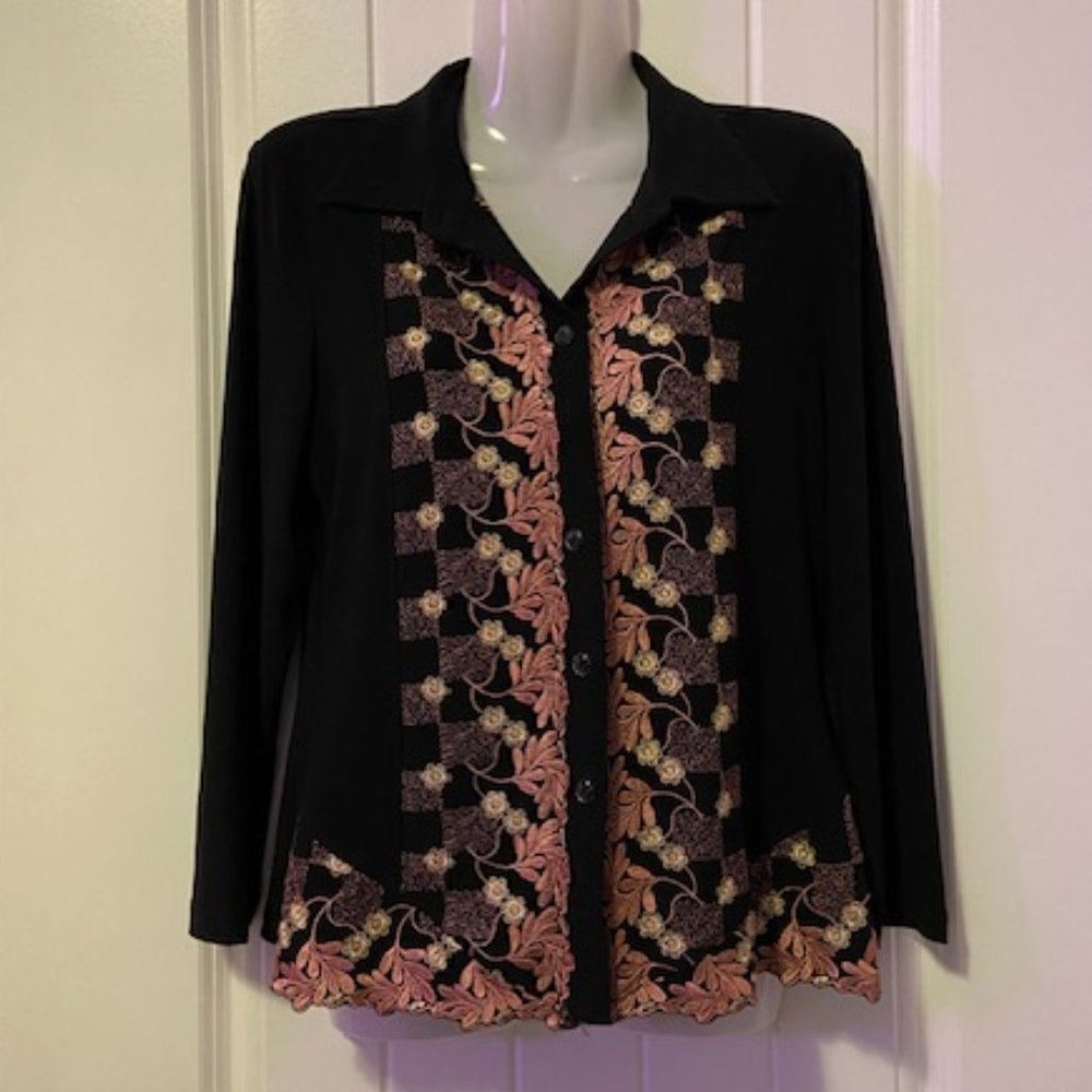 Beautiful Embroidered Blouse Size S-M
